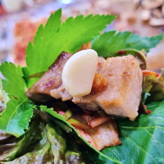 생방송 오늘저녁 청주 무심천 벚꽃길 서문시장 청주식 삼겹살 맛집