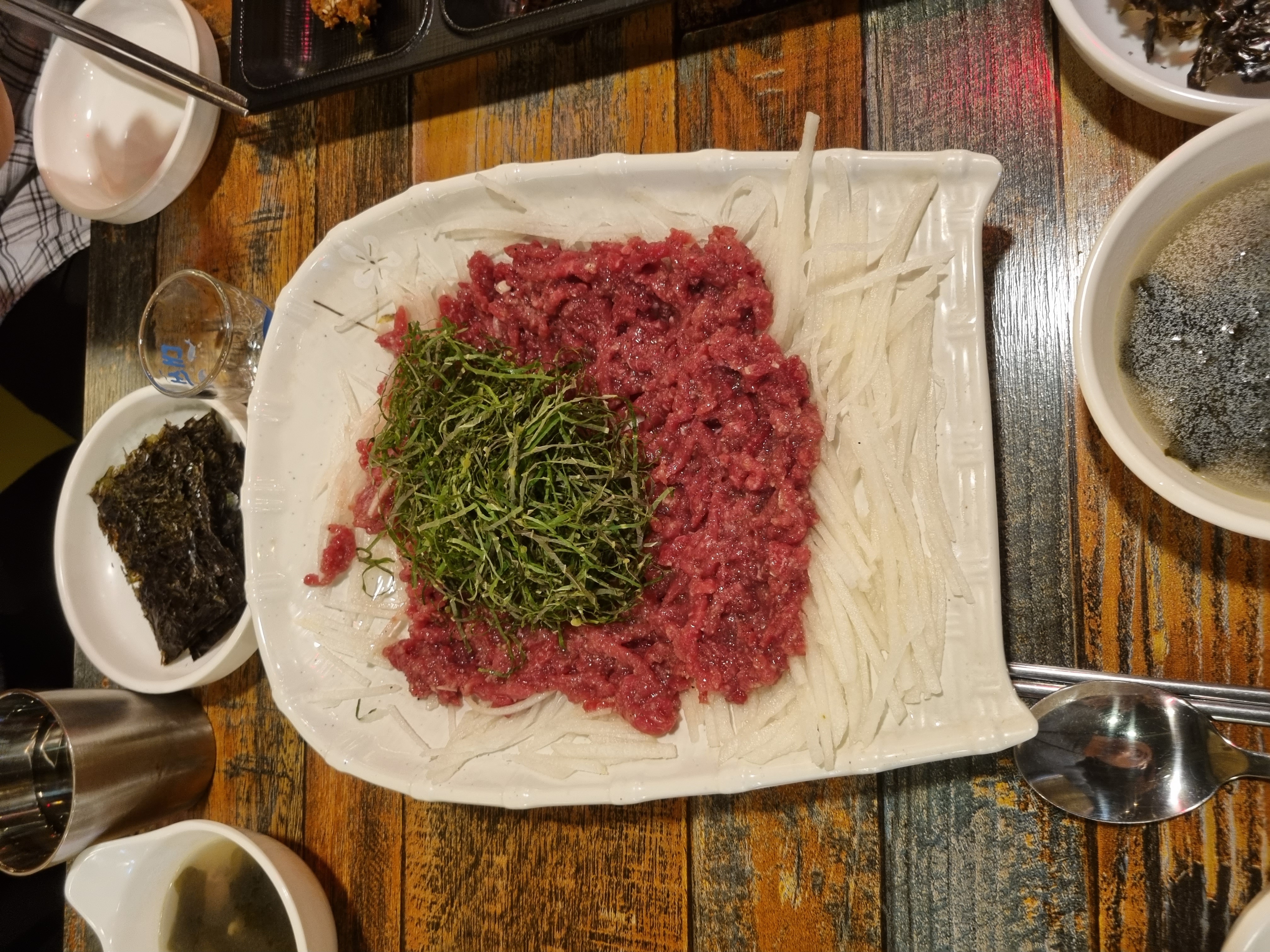 맹여사 육전육회