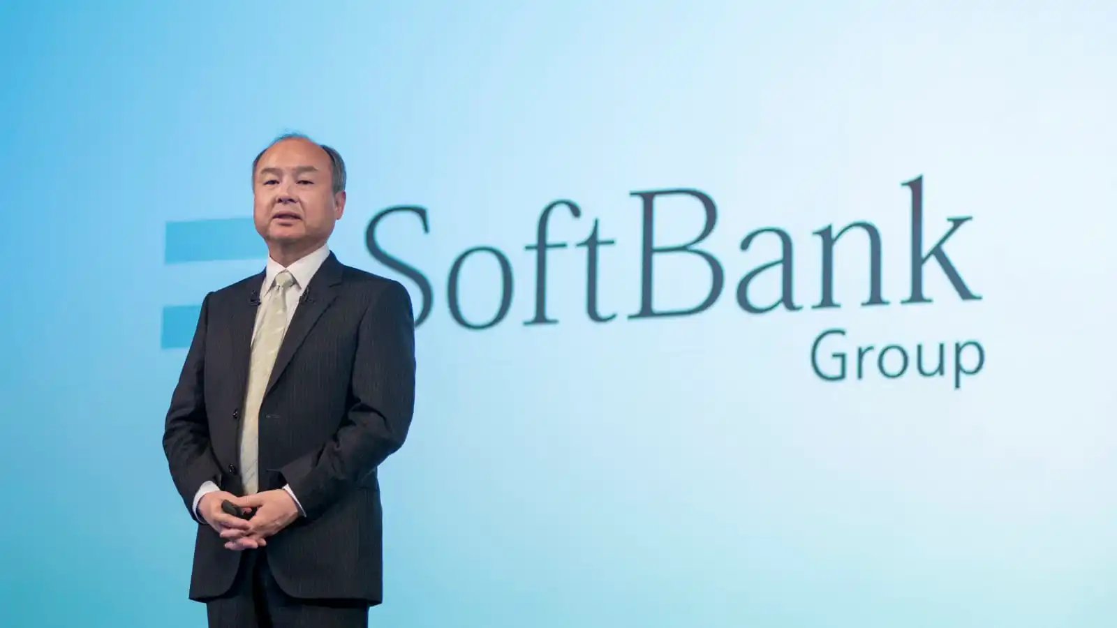 한국인 재일교포 손정의가 회장으로 있는 SoftBank