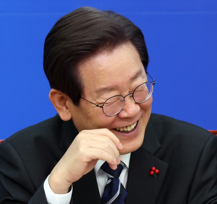 팬덤뜻 &amp;#124; 연예계 팬덤 현상과 팬덤 정치란 자세히 알아보자 
