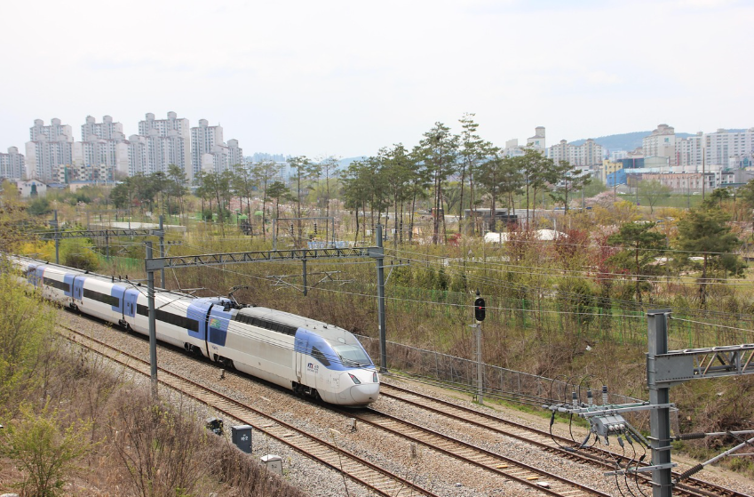 철도와 지리, 왜 어떤 도시에는 역이 없을까?