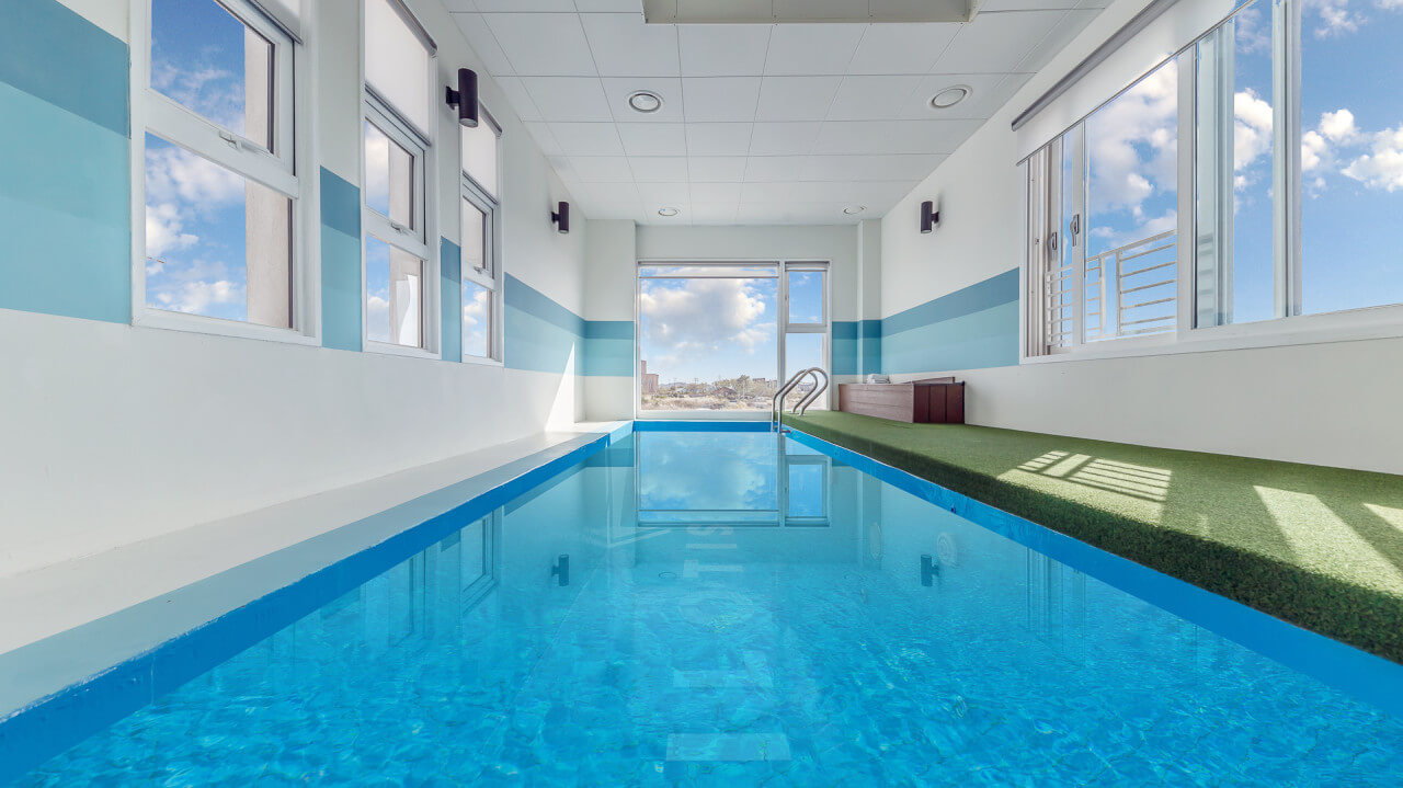 필로티스 펜션 수영장