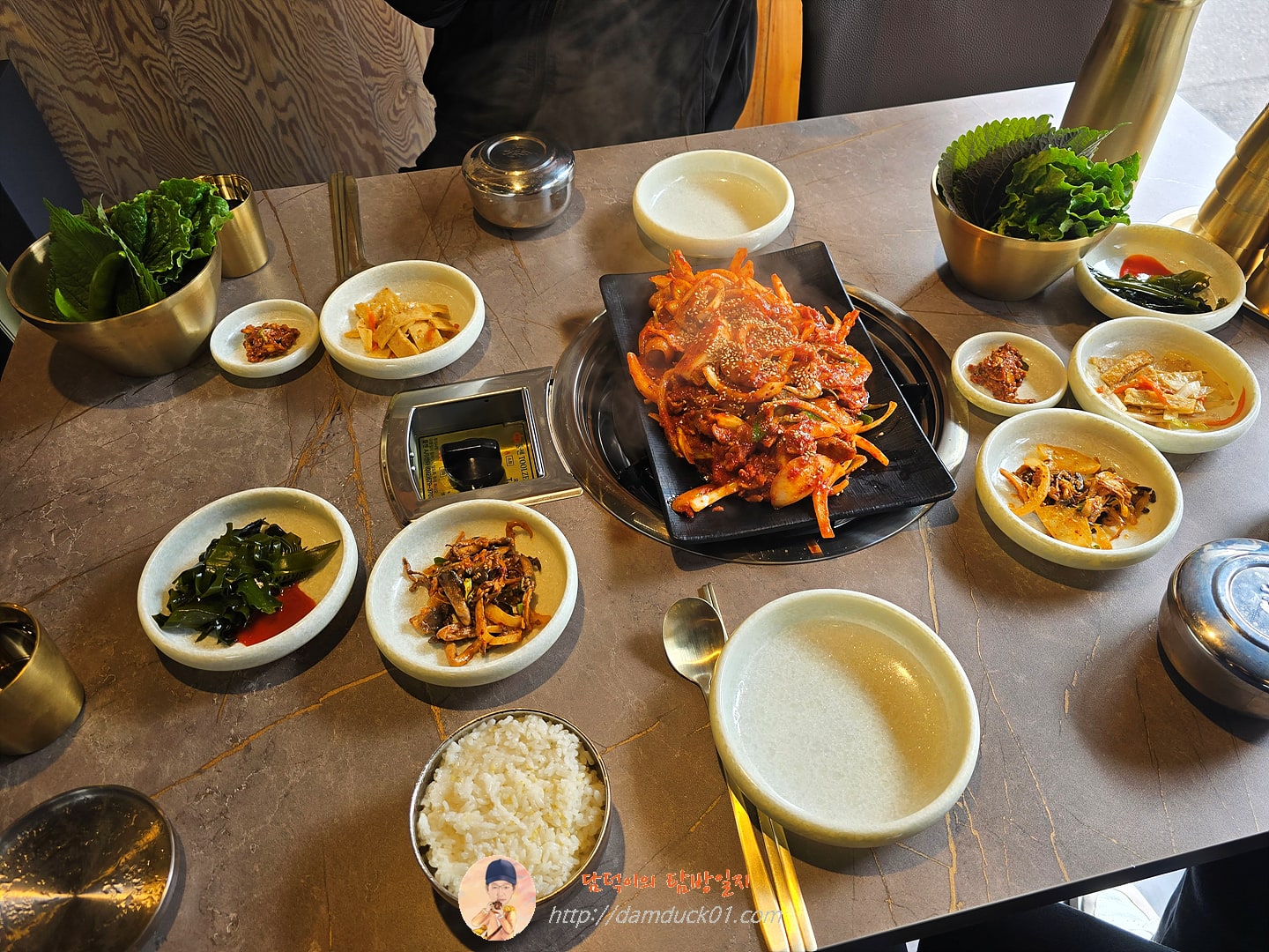 제육한접시