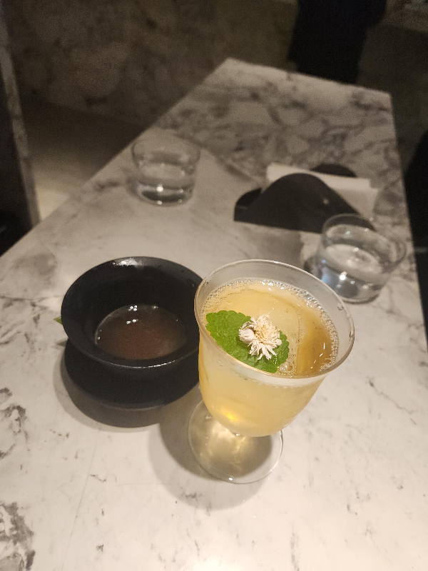 타이베이 카페와 칵테일 바 탐방기_Bar Mood Taipei _바다의 꽃