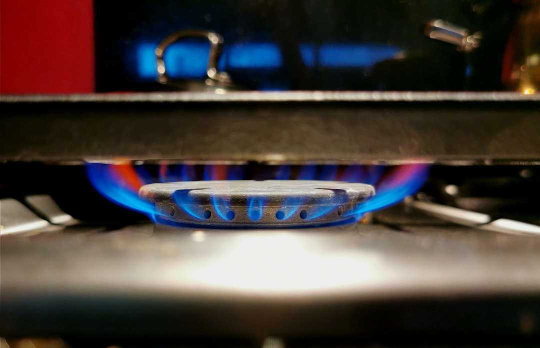 Gas stove.