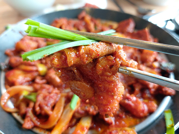 매콤한 두루치기