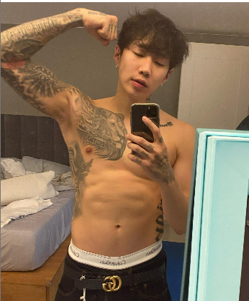 박재범 인스타
