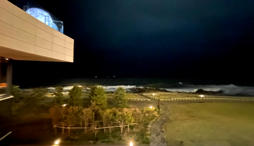 기장 아난티 앳 부산 코브 앞 바닷가