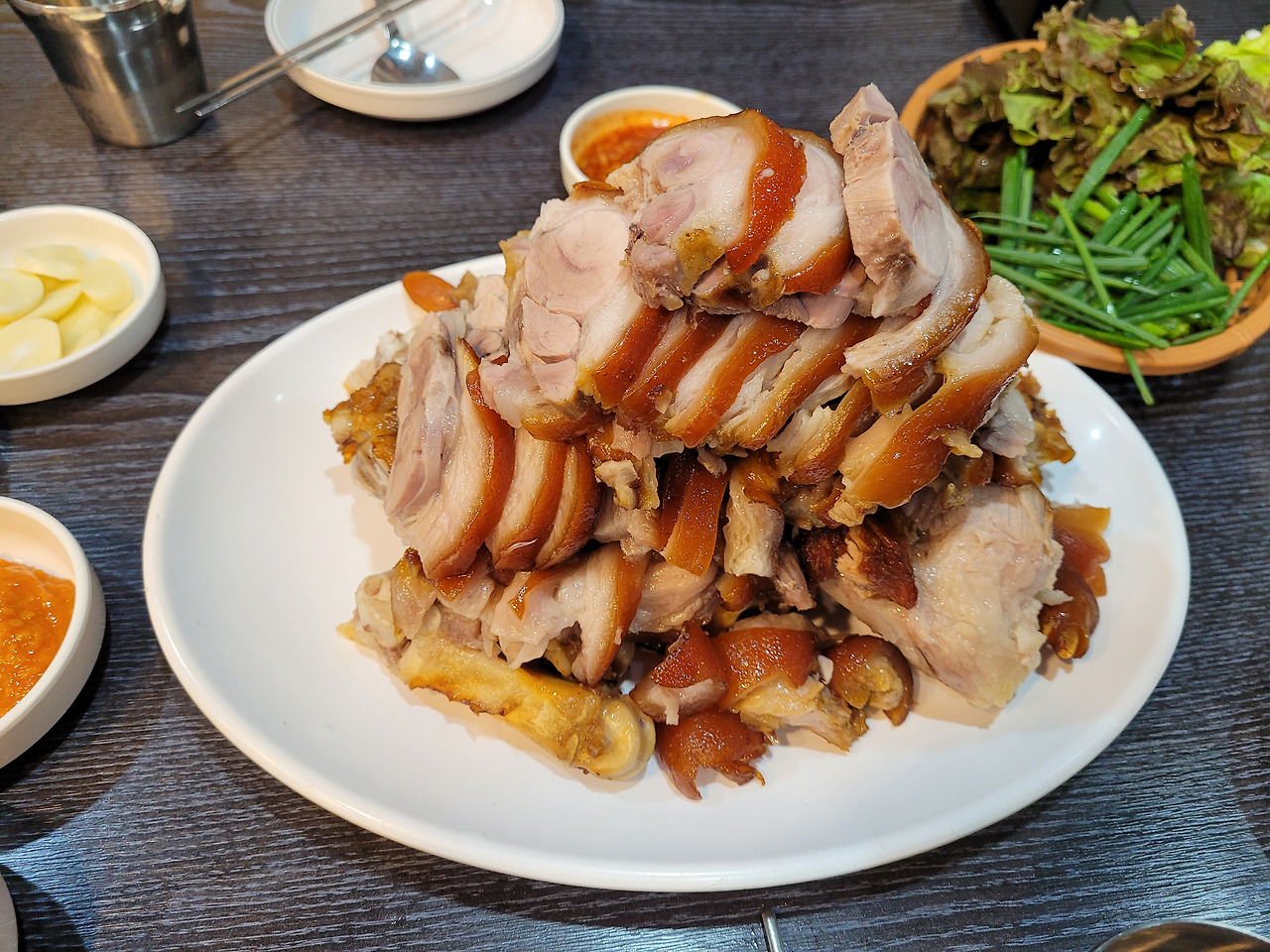 장수왕족발 대자