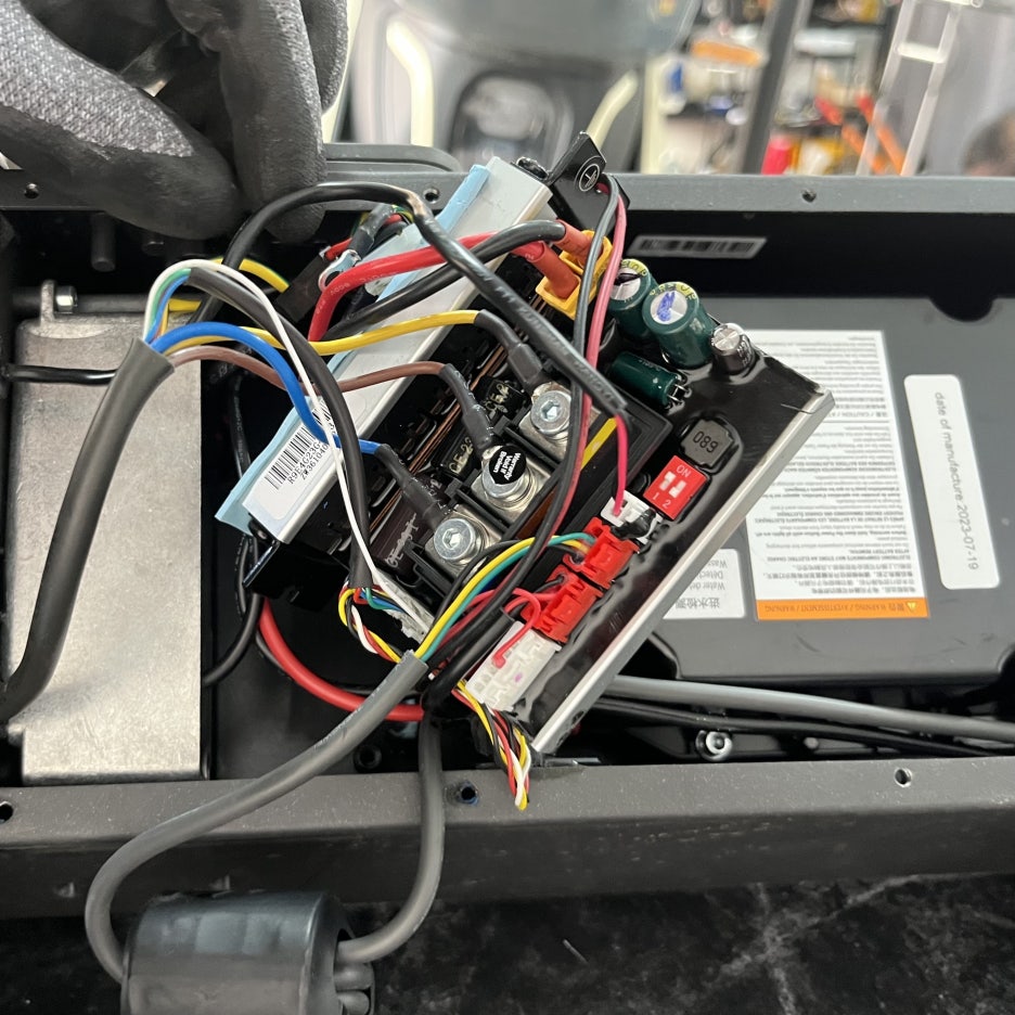 전동킥보드 수리: 나인봇 맥스 G2 AS-타이어 펑크 교체, 세그웨이 SEGWAY NINEBOT MAX, 수원 화성 동탄 광교 용인 안양 안산 오산 분당 군포