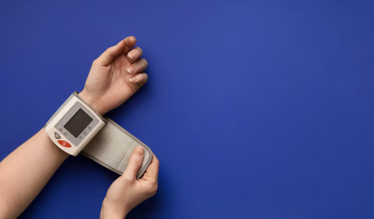 웨어러블 혈당 측정기 시대, 비침습 기술이 가져올 당뇨관리혁명