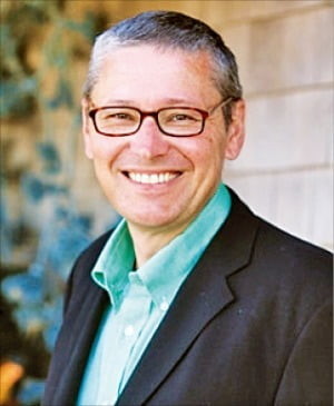 그레고리 멘큐 박사