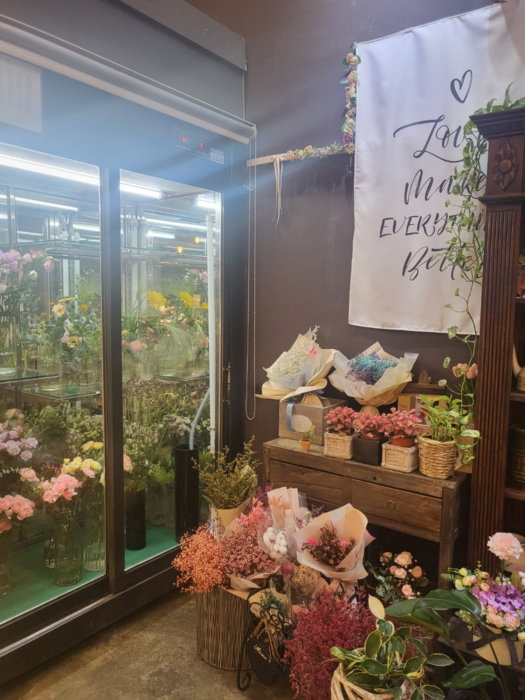 청주 죽림동 카페 (빈센트마퀴스)