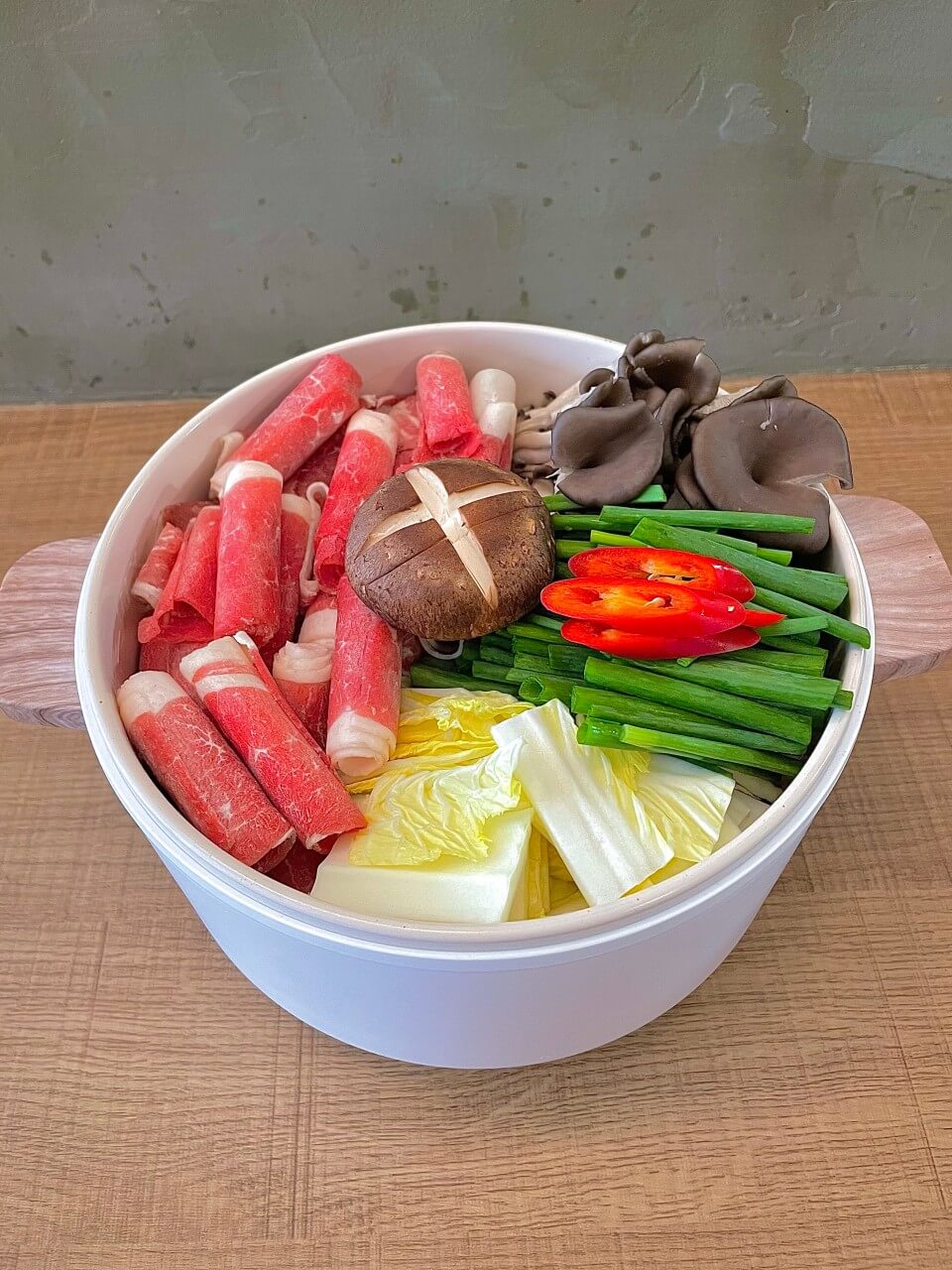 오늘N 2539회 오늘은 국수 먹는 날 찾았다 꿀맛 조합! 전복 비빔국수 서울 마포구 서교동 맛집 잡을손