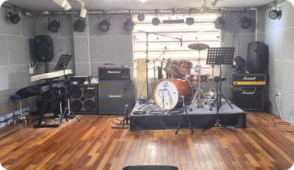 밴드 합주실 전경