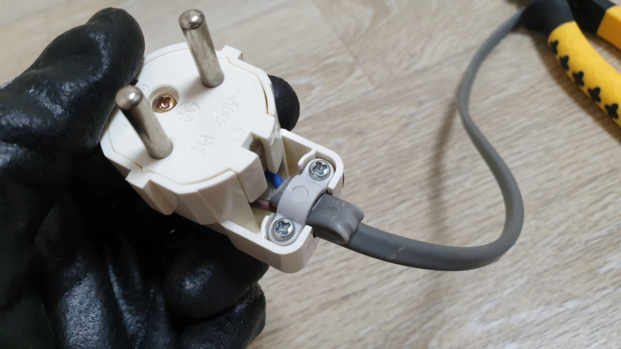 콘센트 연결 완료 모습