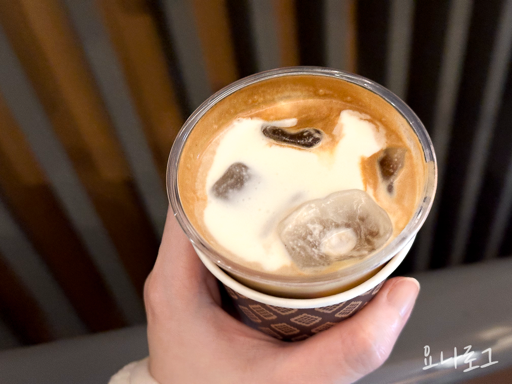 카멜커피 판교 판교카페 판교현대백화점 판교현대백화점맛집 판교현대백화점카페 판교현백 판교현백카페 판교현백맛집 판교카페추천 판교현백커피 카멜커피판교 판교커피 앙버터 앙버터맛집 판교앙버터 판교디저트 판교디저트추천 판교디저트맛집