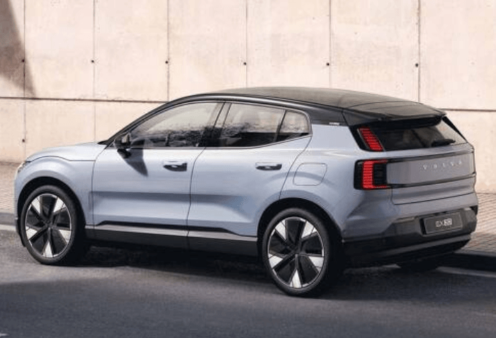 볼보 EX30 후면