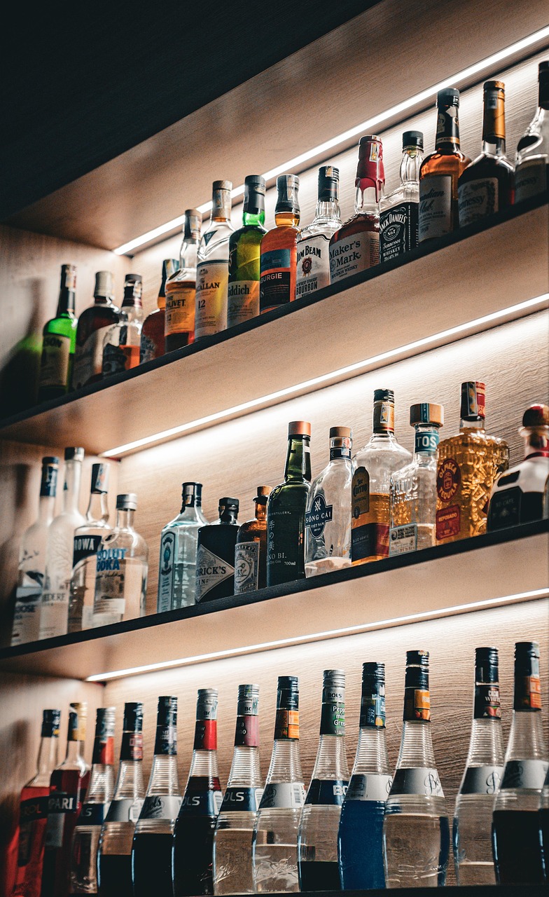 주류 진열장 ( 맥주유통 관련 이미지 )