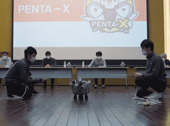 ットが縄跳びを跳んだ回数 」でギネス世界記録™に認定!