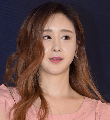 함소원 프로필 나이 고향 진화 근황 인스타