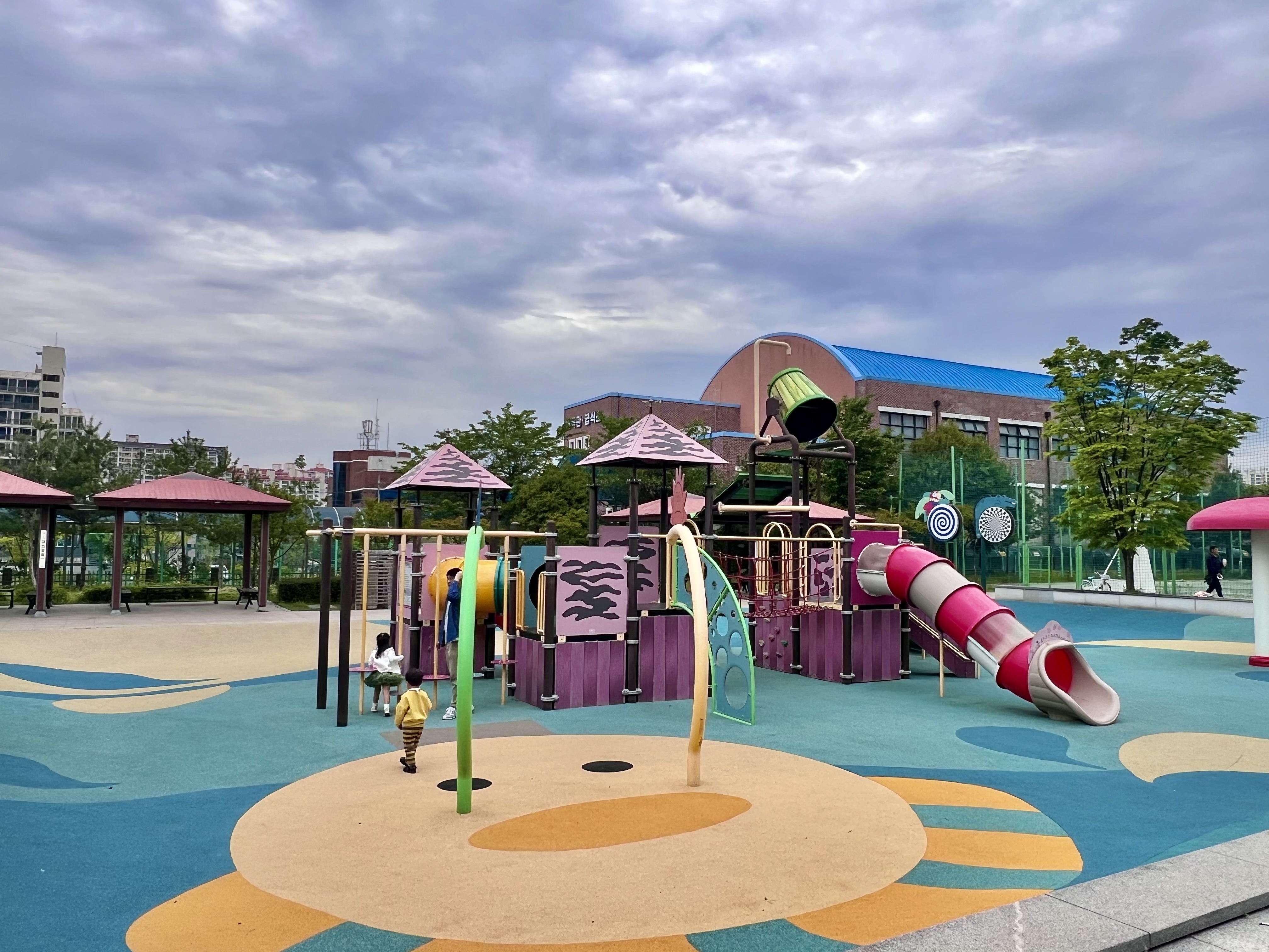 김해 진영 철도박물관 근처 가볼만한곳, 철도박물관 야외 놀이터