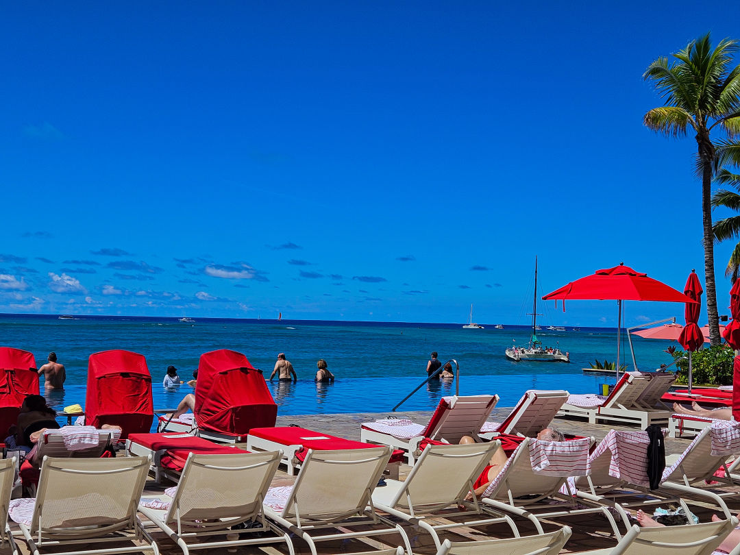 쉐라톤 와이키키 수영장