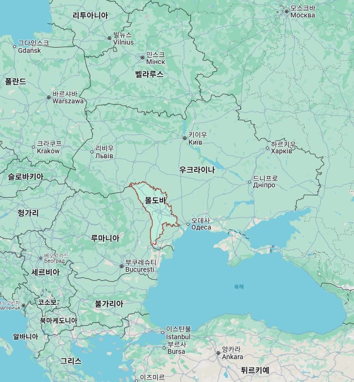 7879