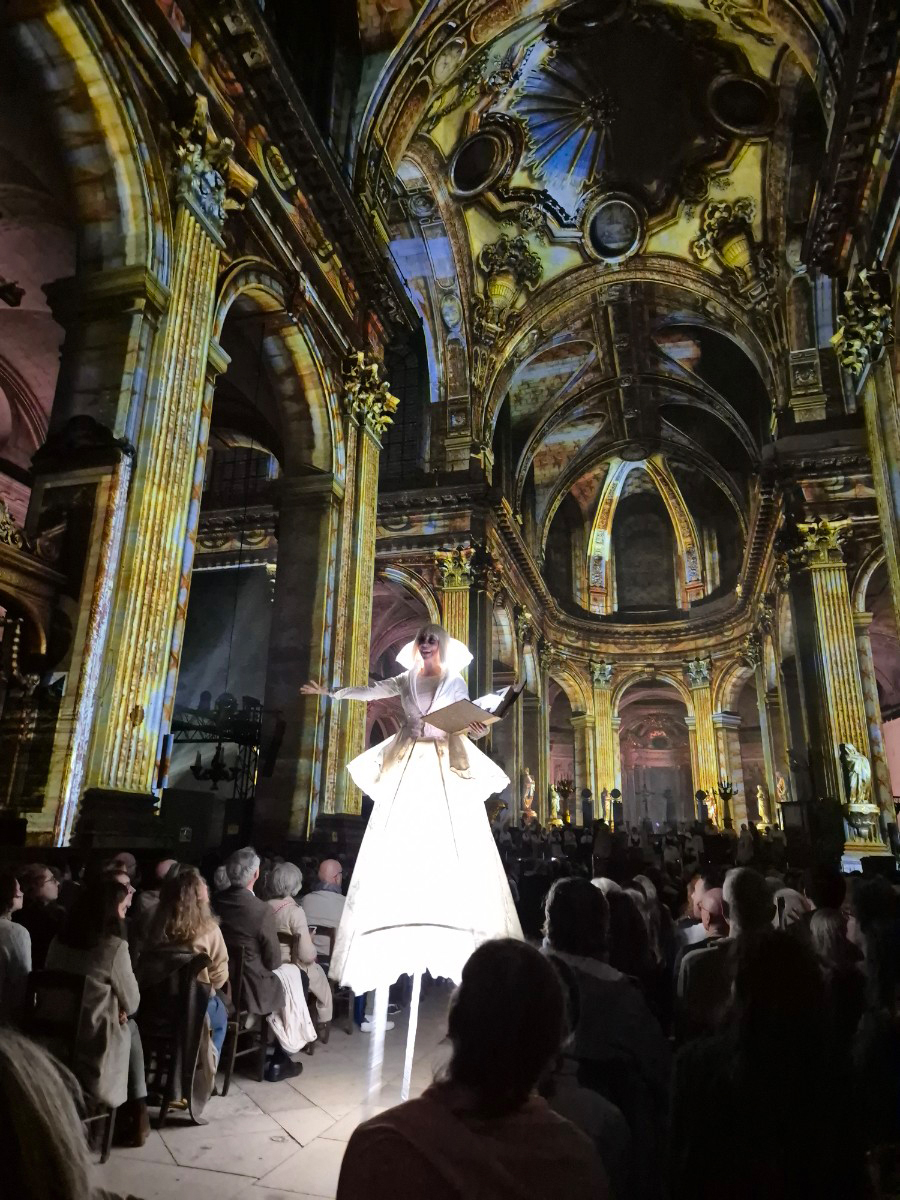 Spectacle Paris C&oelig;ur de Lumi&egrave;res Paroisse Saint Sulpice