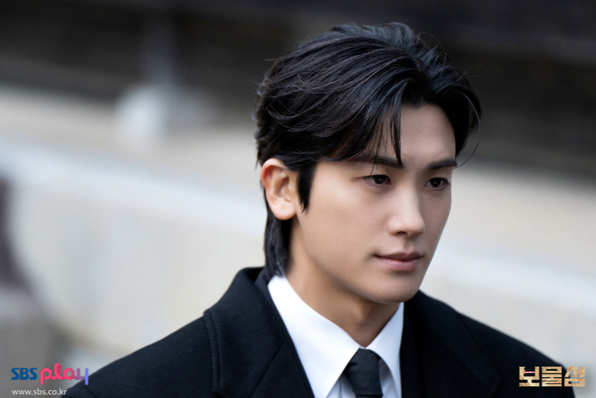 드라마 &amp;#39;보물섬&amp;#39; 11화 리뷰:충격적인 진실! 서동주의 출생 비밀과 반전 전개