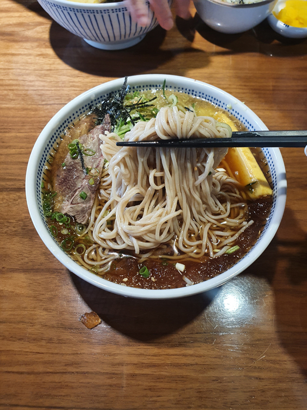 탱글한_소바_면