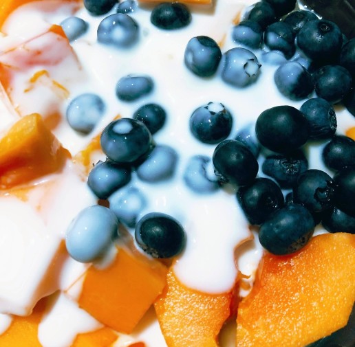 블루베리 요거트볼