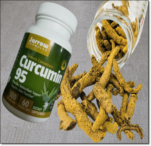 강황 뿌리와 커큐민 보충제