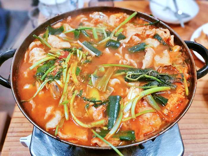 생생정보마당 화성 봉담 메기 빠가사리 참게 민물 매운탕 맛집