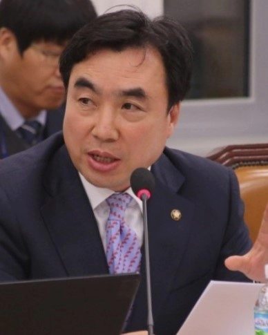 윤관석 국회의원 프로필