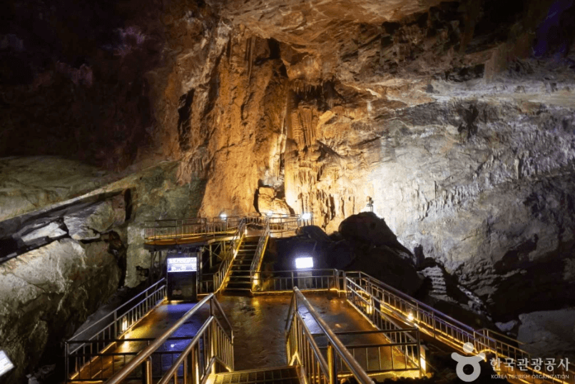 5, 정선군 화암동굴