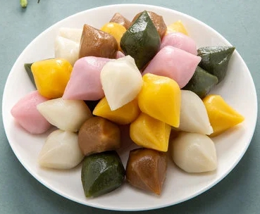 한국의 떡 종류 기름떡볶이-송편