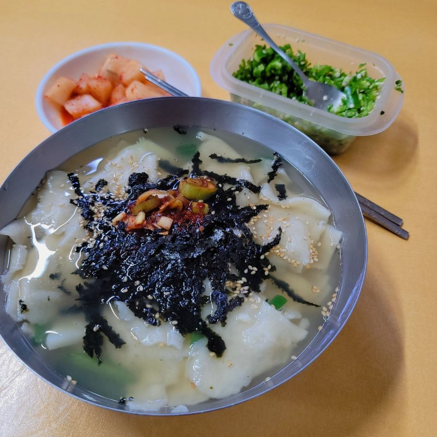 반송시장 칼국수촌