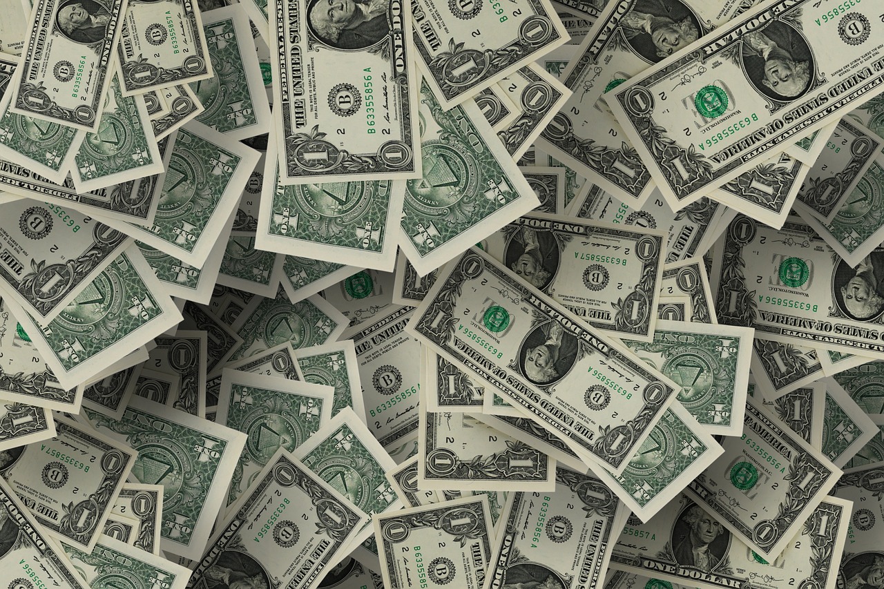 원&middot;달러 환율 상승세의 원인과 영향