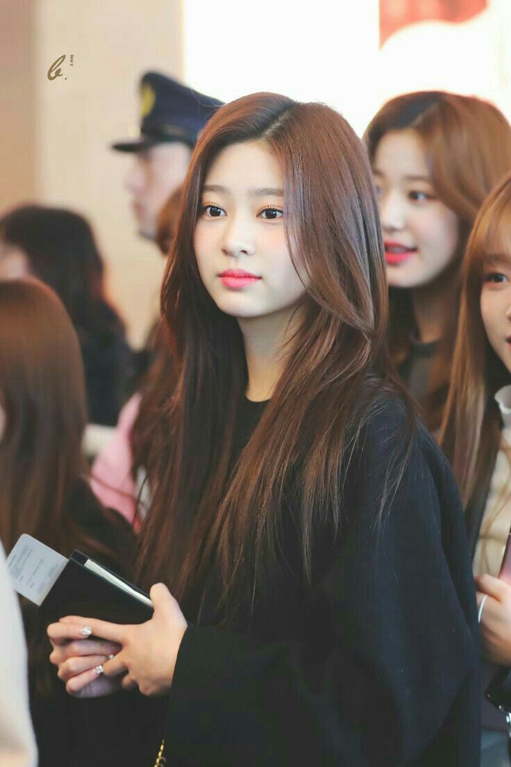아이즈원 김민주 최애사진