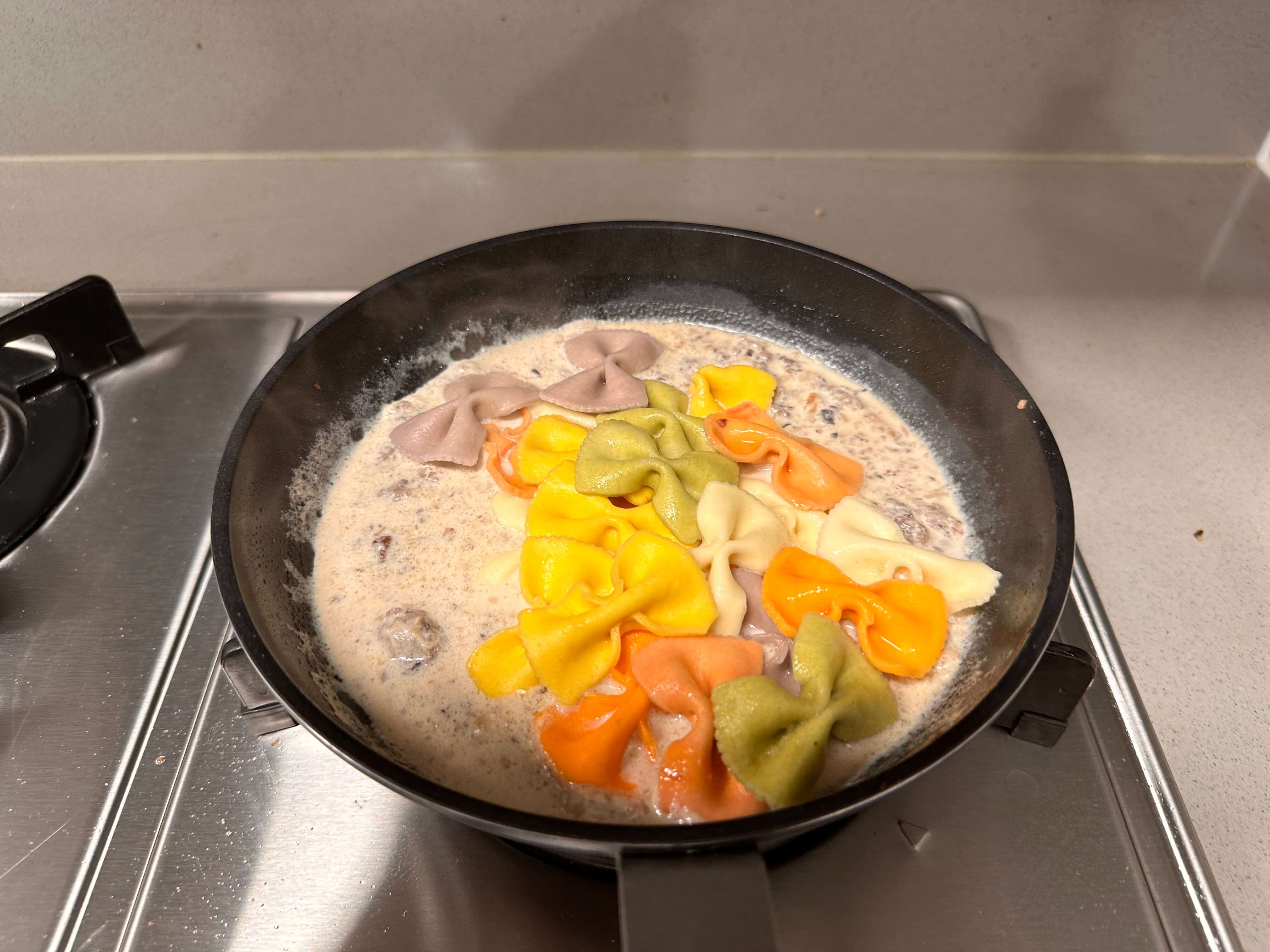 돌아기 파스타 만들기