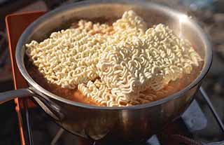 치매에 안 좋은 음식 인스턴트 라면