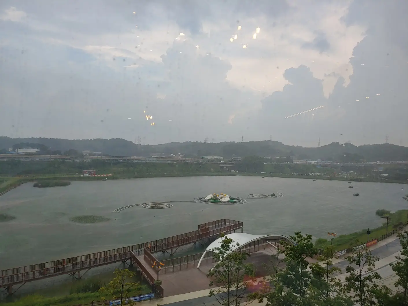 은계호수가-바라다-보이는-카페