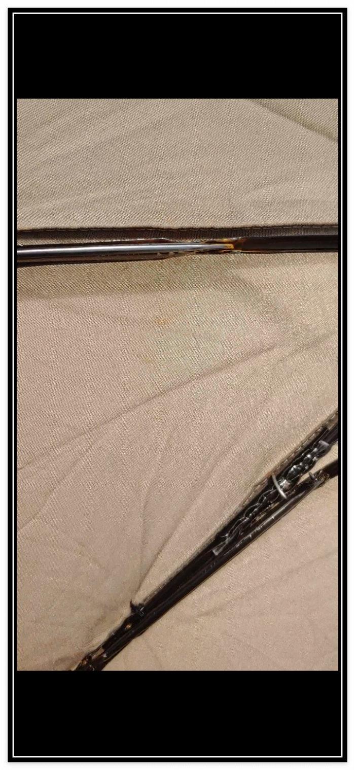 부암동서무소에서-고친-쑥색-3단-우산