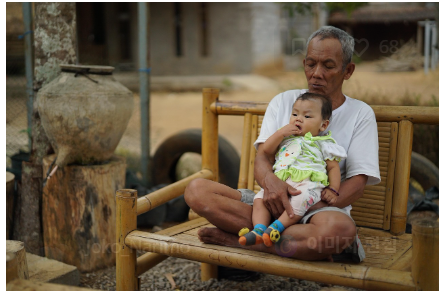 인구 절벽과 실버 경제 실버 케어 산업이 2026년 가장 강력한 투자처가 되는 이유
