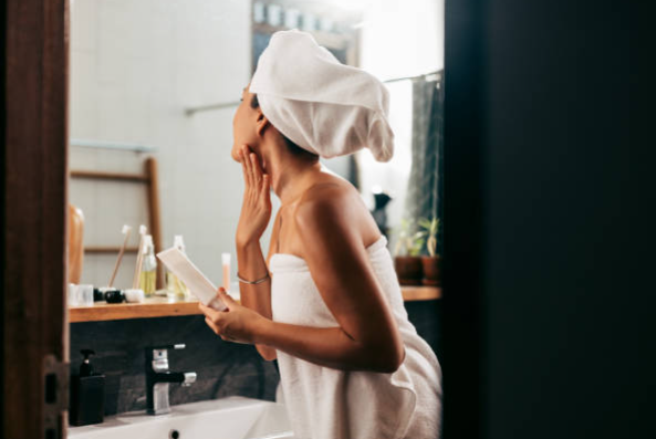 목욕이나 샤워 후 몸이 덥고 땀이 나는 이유와 체온을 낮추는 방법.