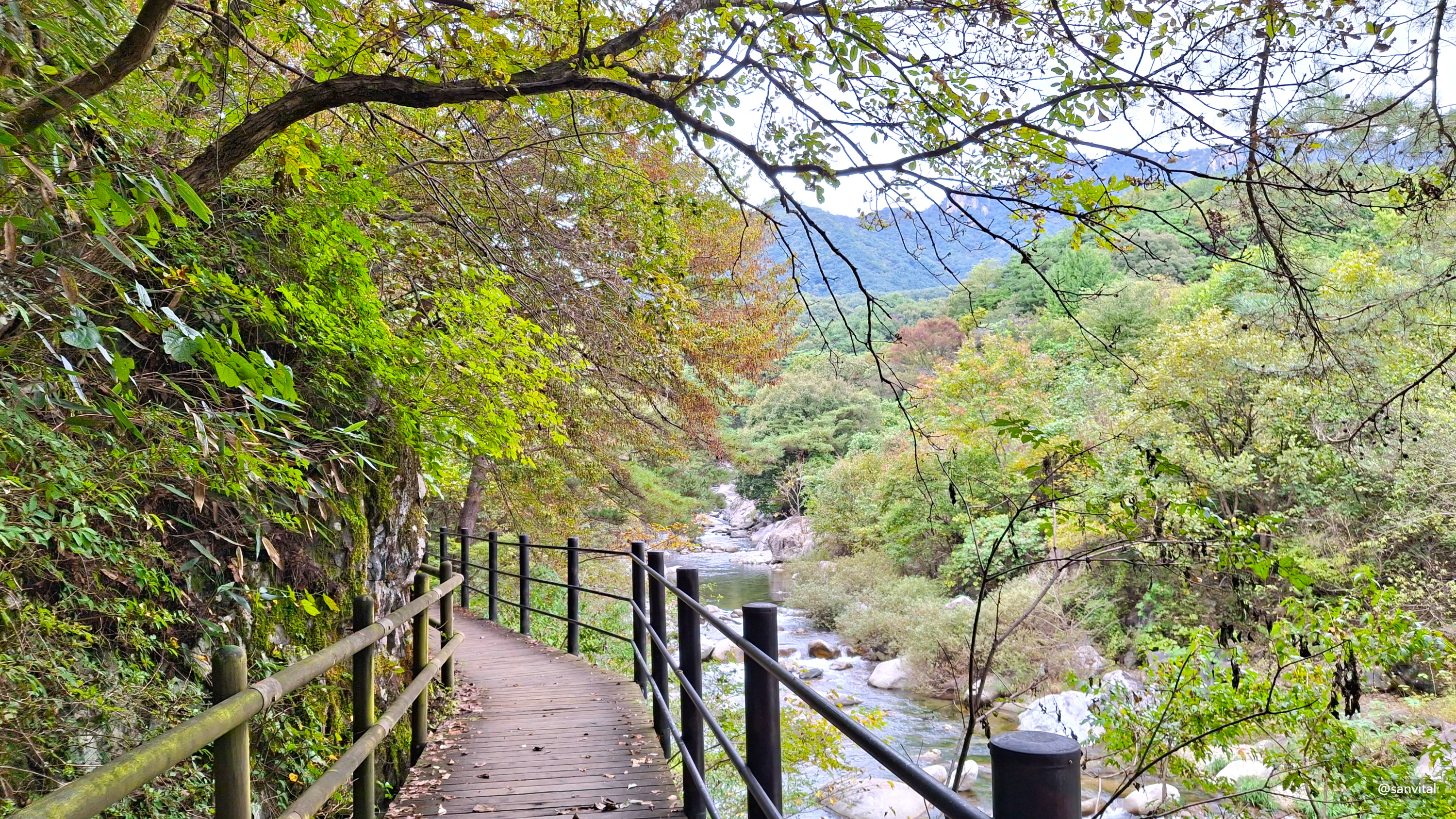 가야산소리길 황산주차장