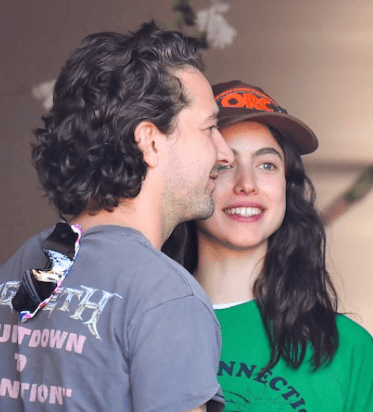 서브스턴스 마가렛 퀄리 제니 샤이아 라보프 프로필 