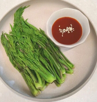 두릅 데치는 시간