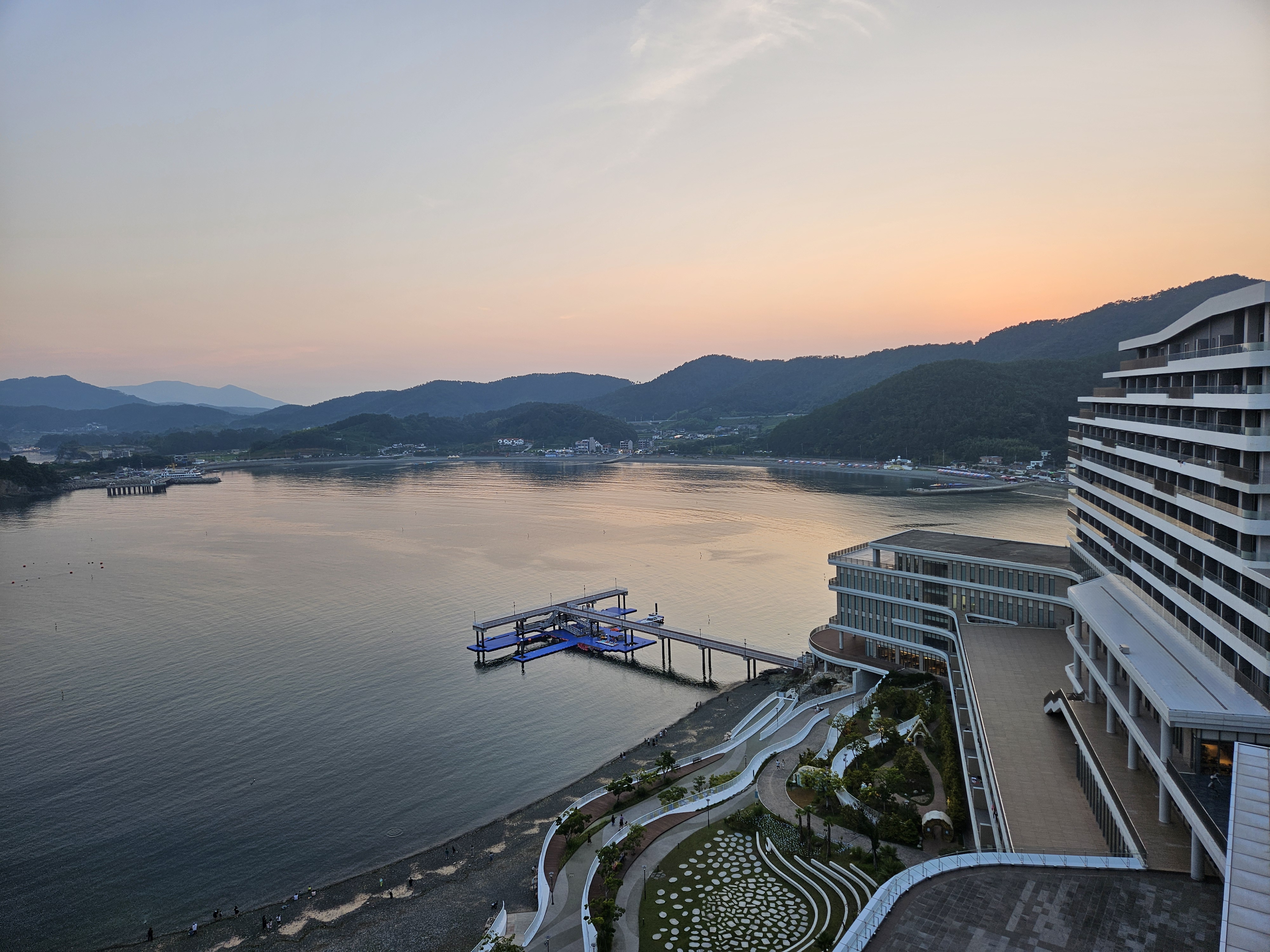 노을지고 있는 벨버디어